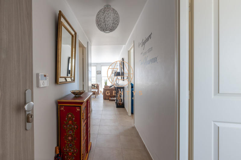 Appartement - 83 m² - 4 pièces