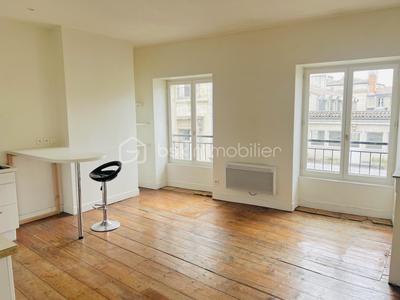 Appartement - 50 m² - 3 pièces
