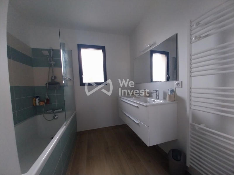 Villa - 169 m² - 5 pièces