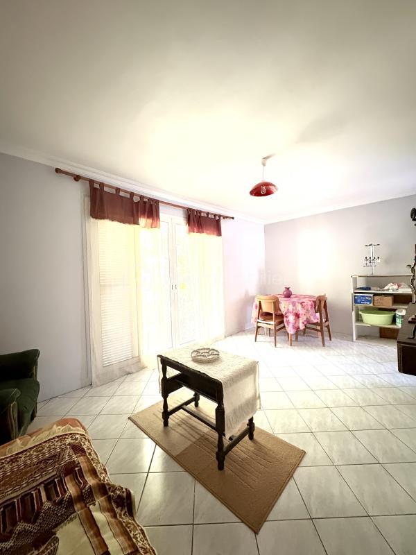 Maison - 77 m² - 4 pièces