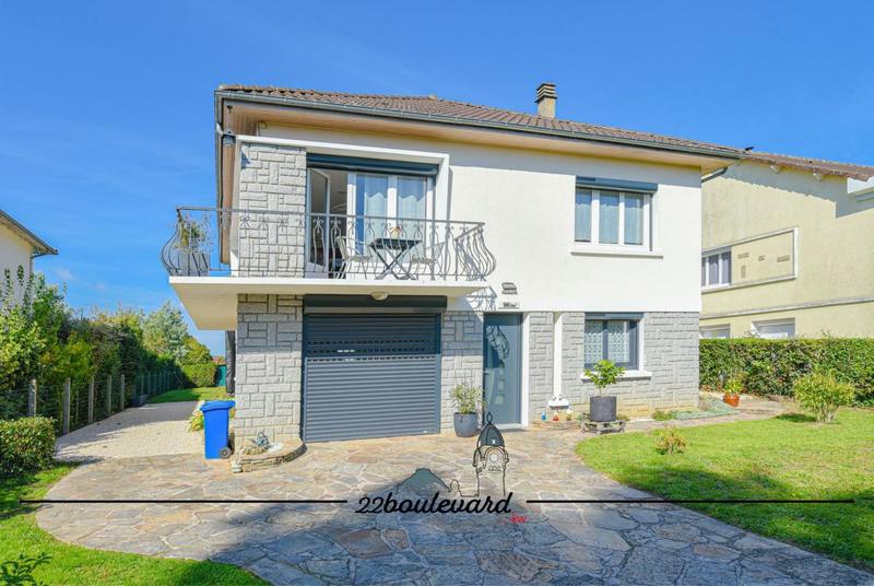 Maison - 122 m² - 5 pièces