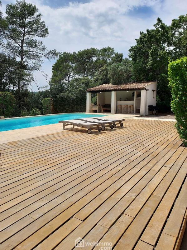 Maison - 163 m² - 8 pièces