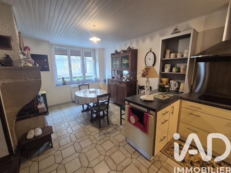 Maison - 150 m² - 8 pièces