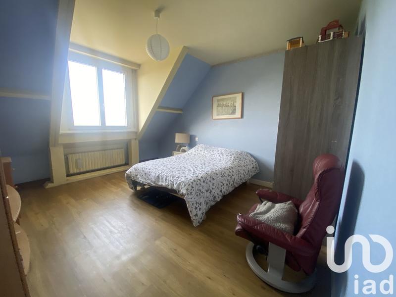 Maison - 217 m² - 8 pièces