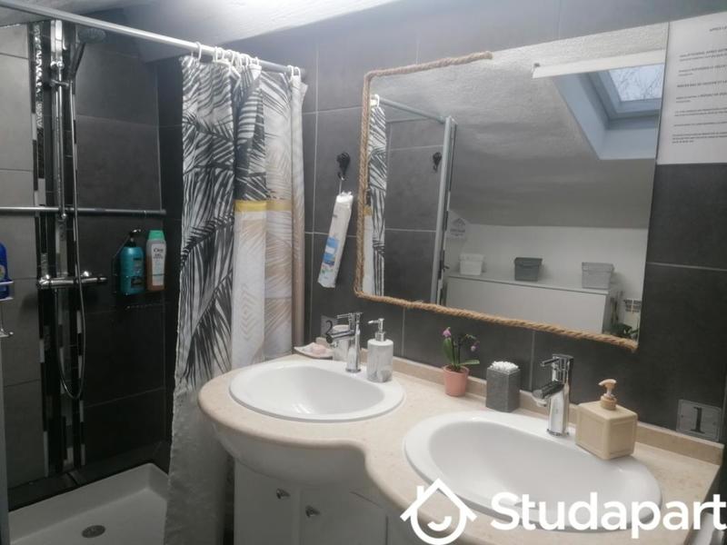 Chambre - 23 m² - 1 pièce