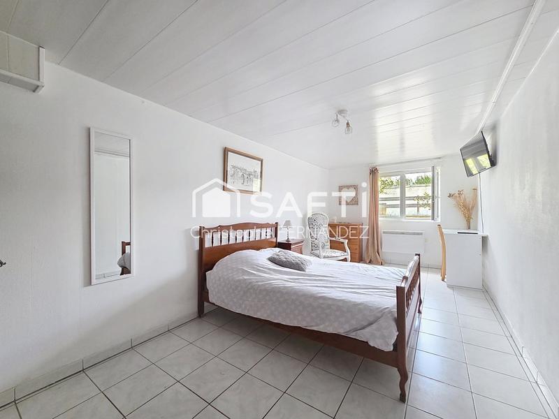 Maison - 268 m² - 9 pièces