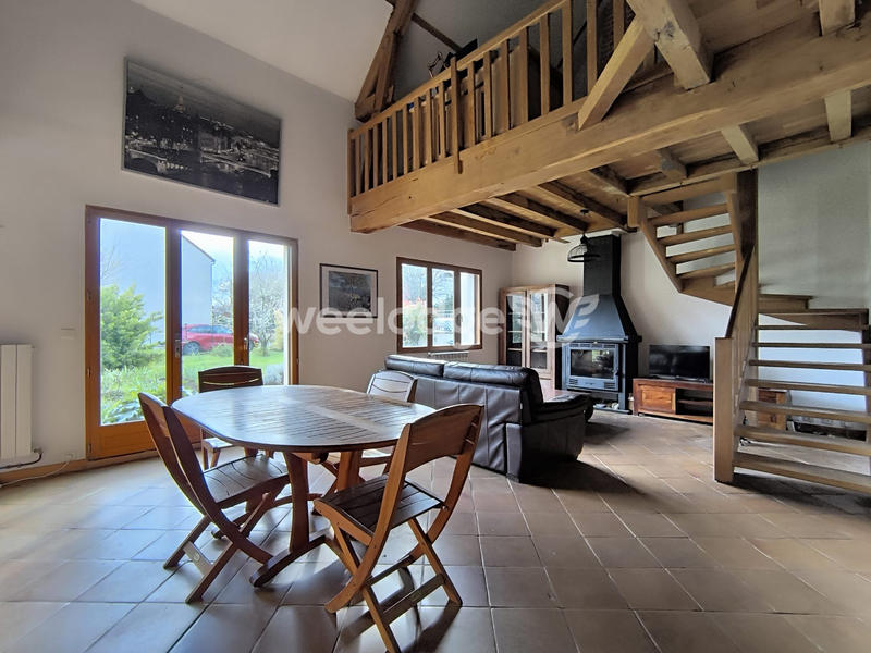 Maison - 140 m² - 6 pièces