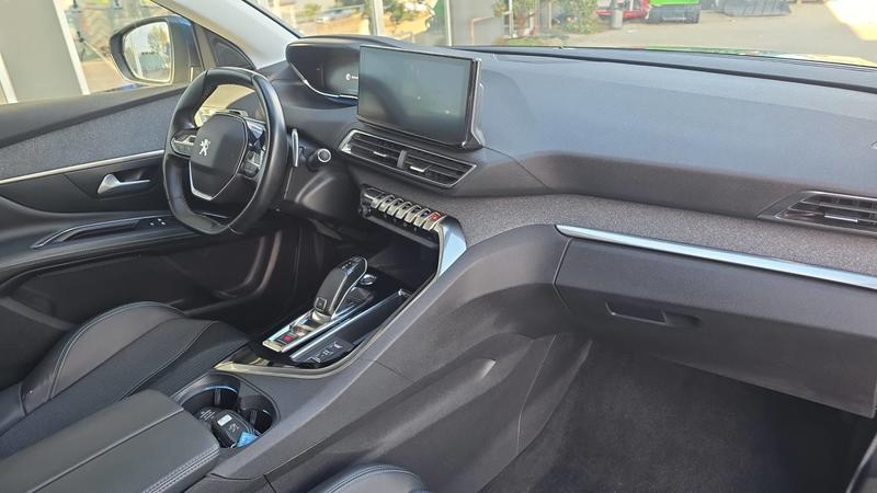 Peugeot 3008 1.5 BlueHDi 130 Eat8 Allure Pack