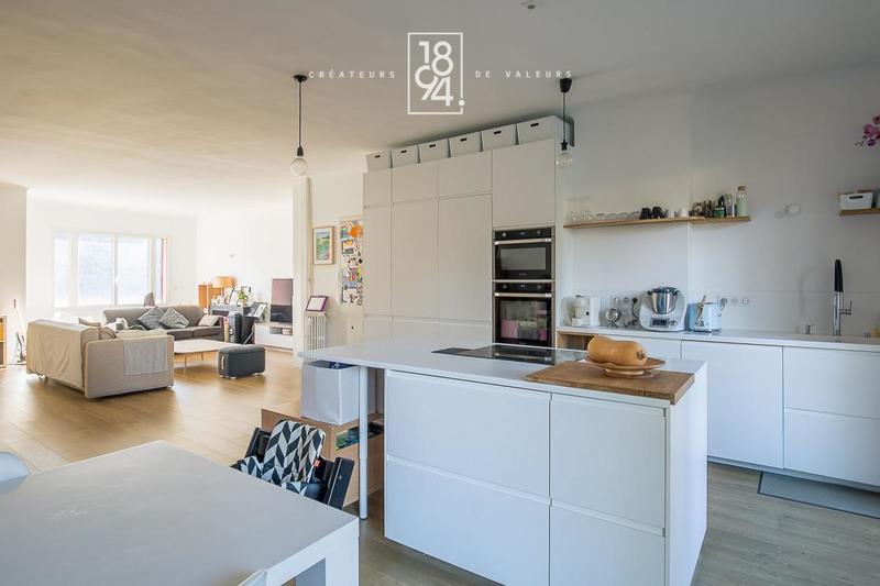 Appartement - 118 m² - 4 pièces