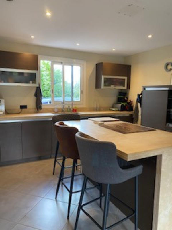 Maison - 166 m² - 7 pièces