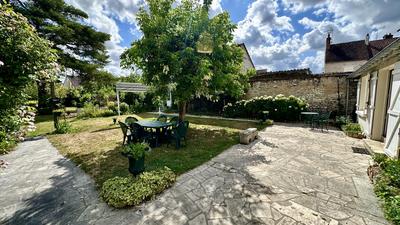 Maison - 191 m² - 7 pièces