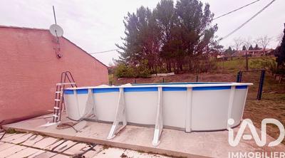 Maison - 87 m² - 5 pièces