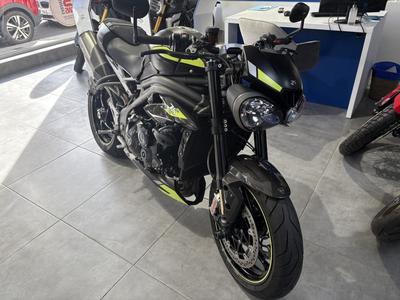 Triumph Speed Triple Rs 1050