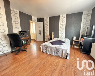 Maison - 95 m² - 4 pièces