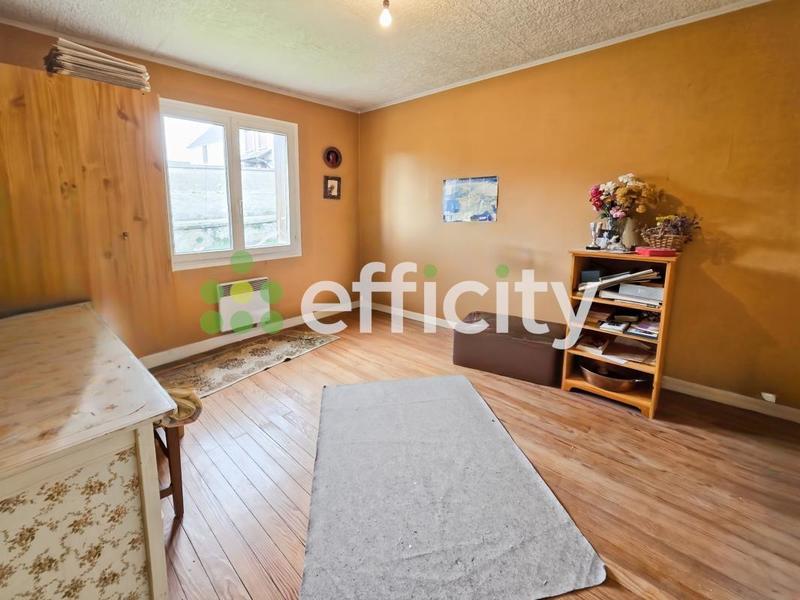 Maison - 64 m² - 4 pièces