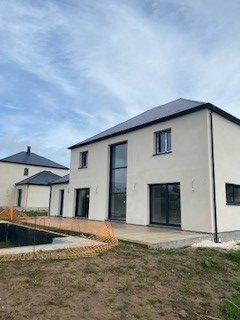 Maison - 180 m² - 6 pièces