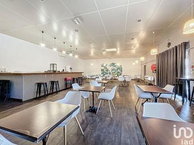 Local commercial - 200 m²