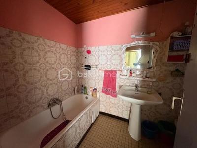 Maison de village - 75 m² - 3 pièces