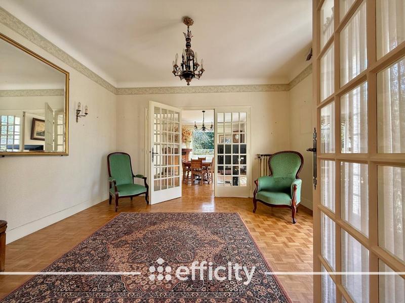 Maison - 145 m² - 7 pièces