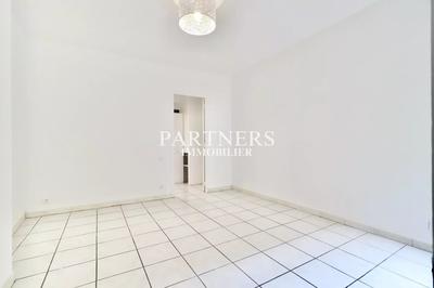 Appartement - 56 m² - 2 pièces