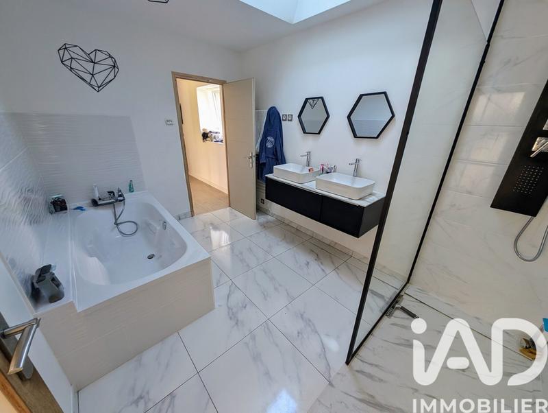 Maison de campagne - 188 m² - 6 pièces