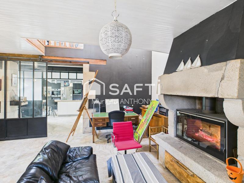 Propriété - 268 m² - 7 pièces