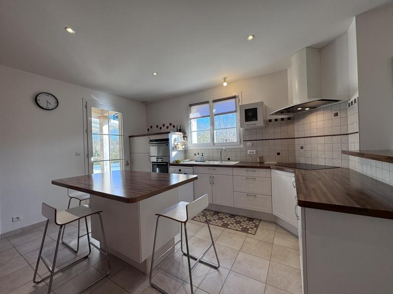 Maison - 135 m² - 5 pièces