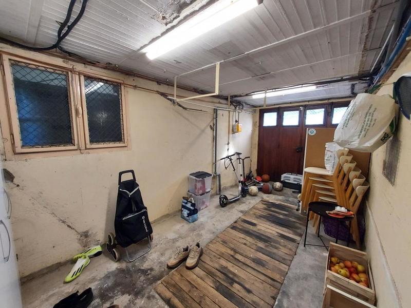 Maison - 171 m² - 7 pièces