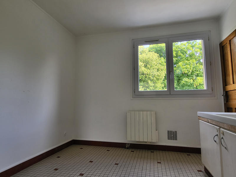 Propriété - 560 m² - 28 pièces