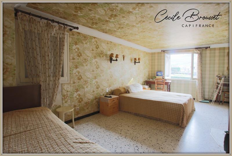 Immeuble - 181 m² - 8 pièces