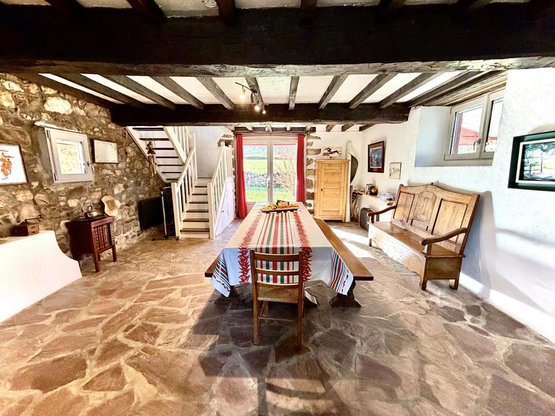 Bergerie - 90 m² - 3 pièces