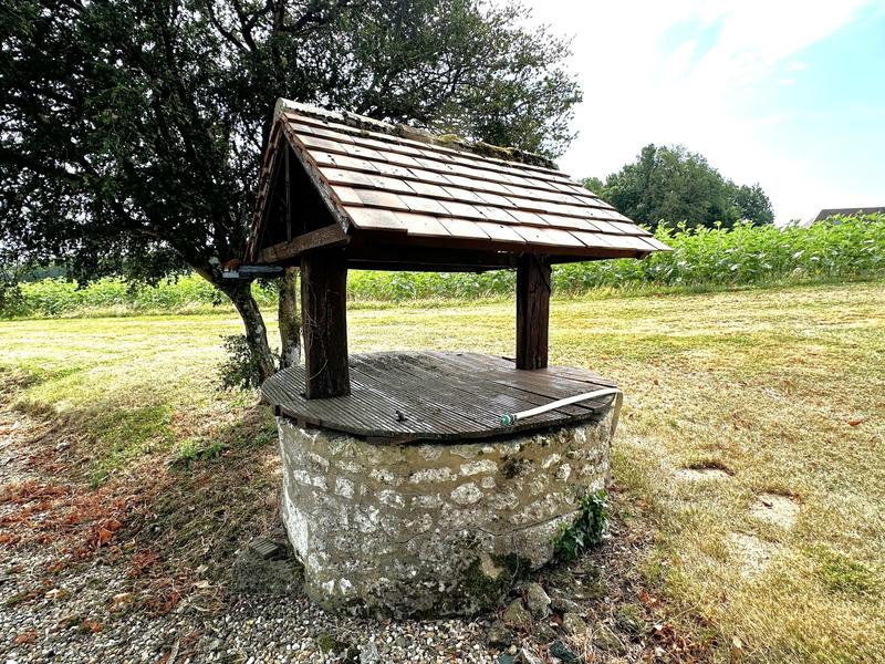 Maison traditionnelle - 195 m² - 6 pièces