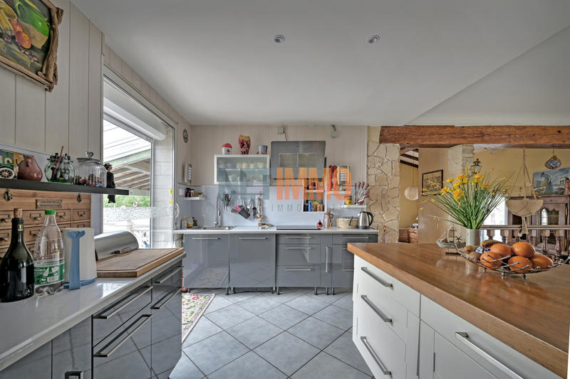 Villa - 165 m² - 6 pièces