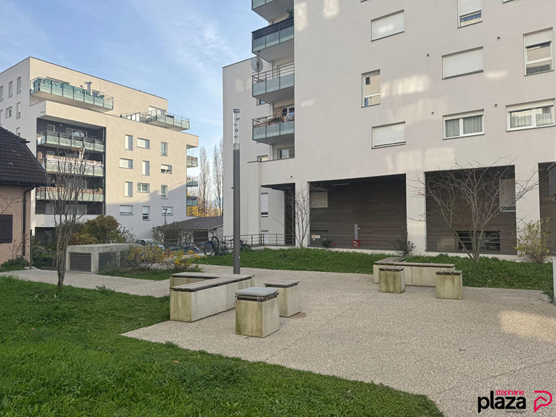 Appartement - 84 m² - 4 pièces