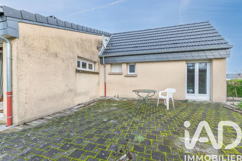 Maison - 104 m² - 5 pièces