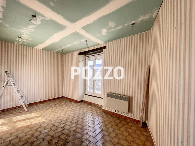 Maison - 231 m² - 10 pièces