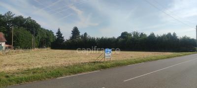 Terrain constructible - 1 641 m²