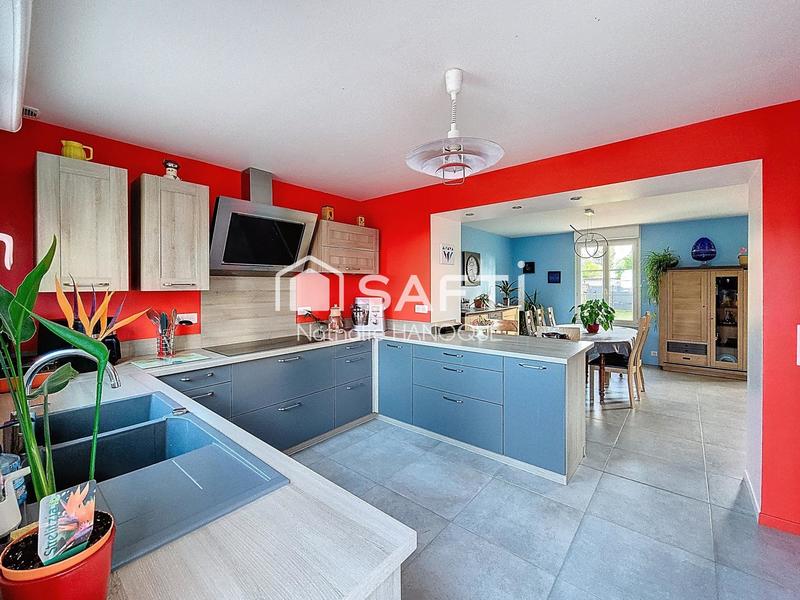 Maison - 204 m² - 9 pièces