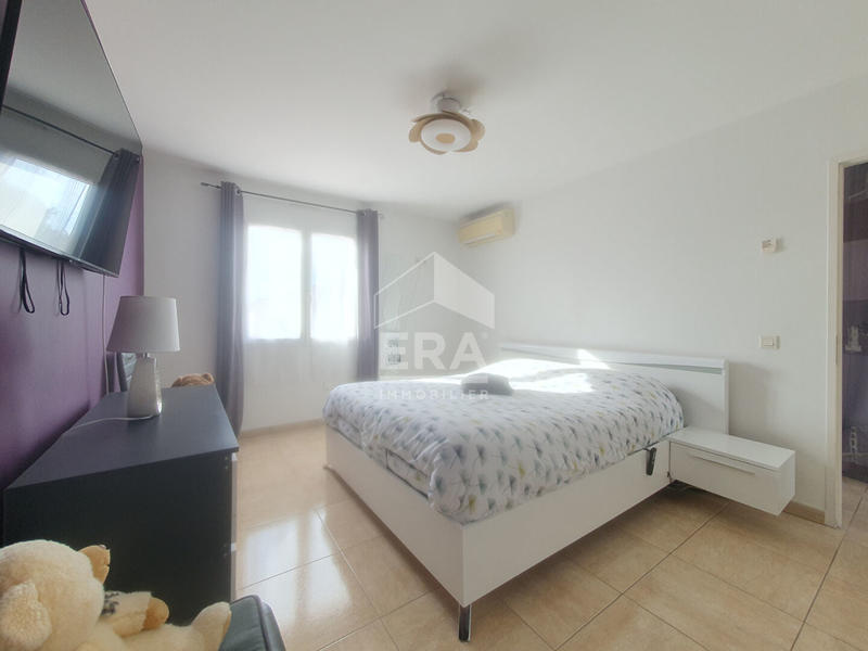 Maison - 217 m² - 8 pièces