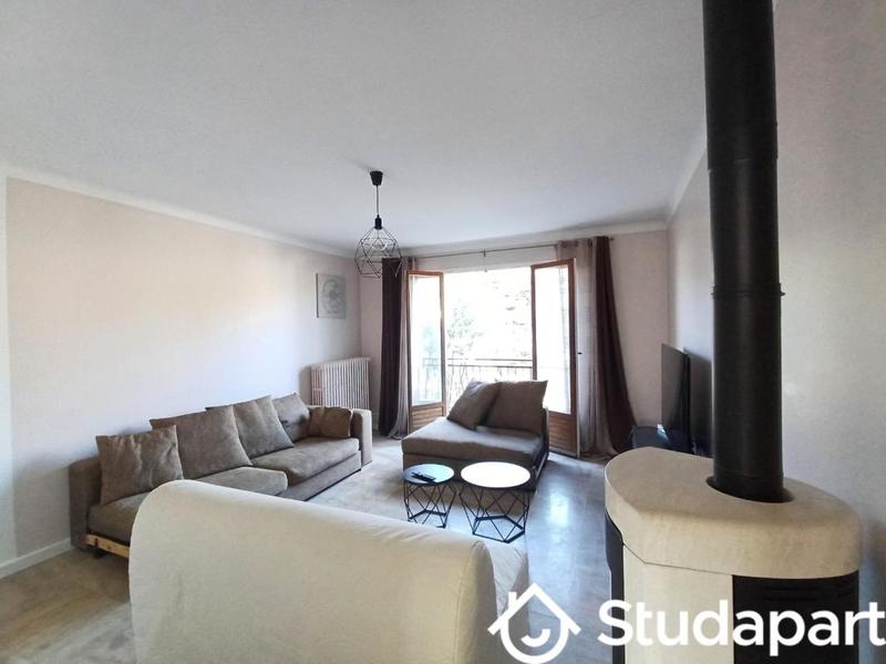 Chambre - 16 m² - 1 pièce