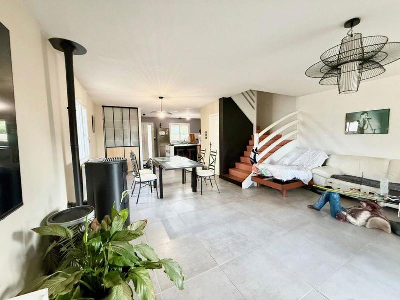 Maison - 114 m² - 4 pièces