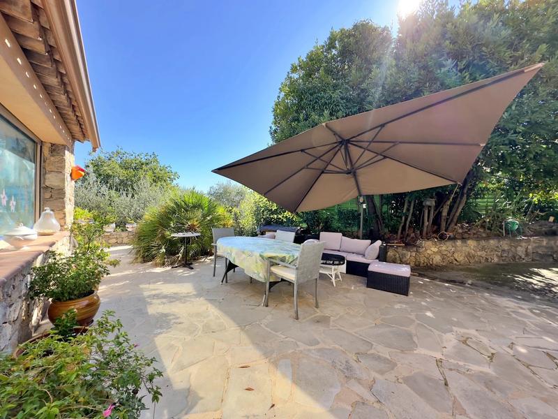 Maison - 192 m² - 8 pièces