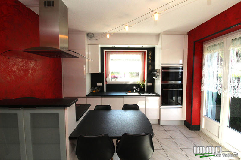 Maison - 189 m² - 10 pièces