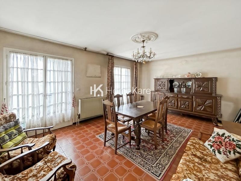 Maison - 136 m² - 6 pièces