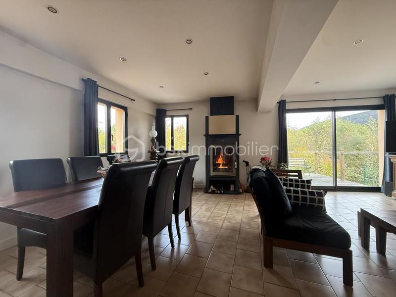 Maison - 155 m² - 5 pièces