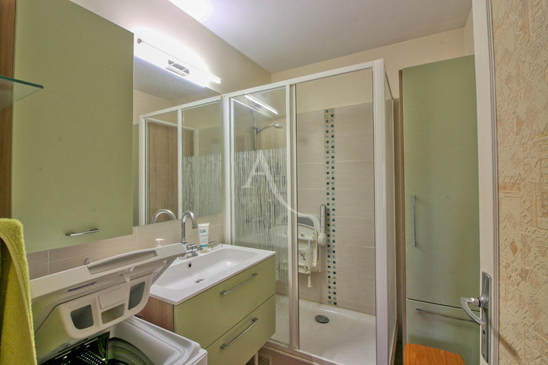 Appartement - 75 m² - 4 pièces