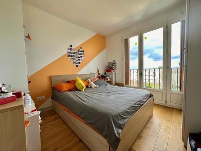 Appartement - 74 m² - 4 pièces