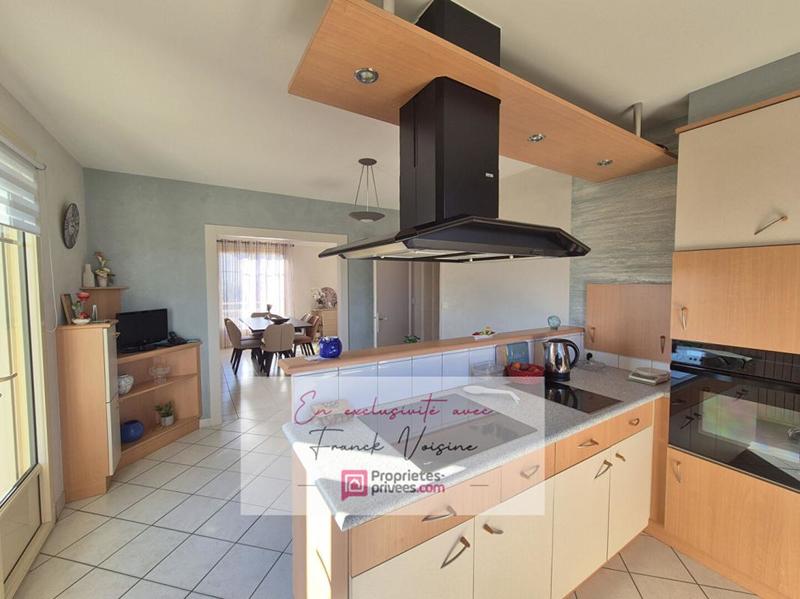 Maison - 109 m² - 7 pièces