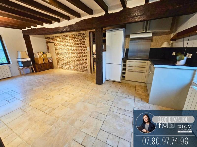 Maison - 250 m² - 5 pièces