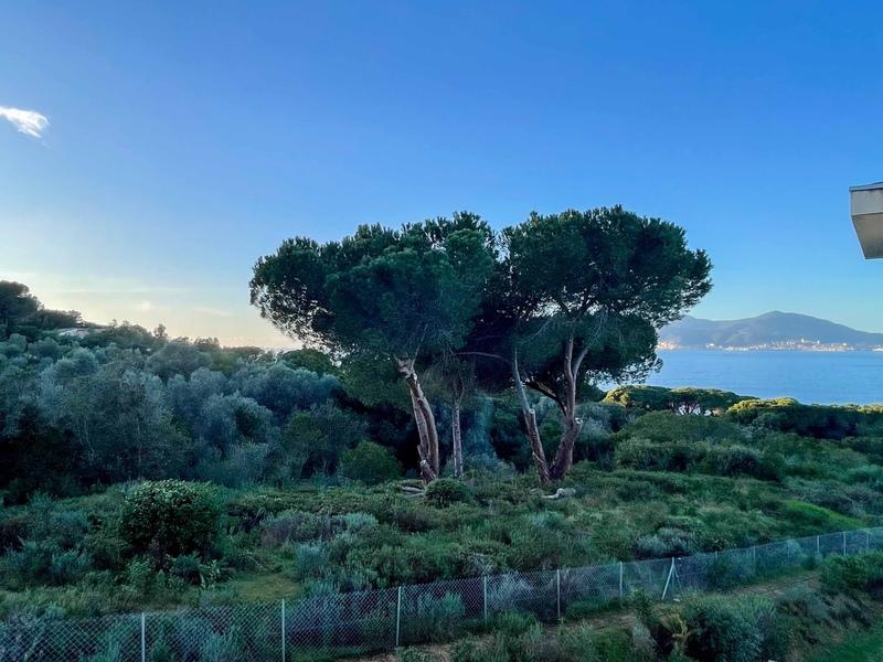 Appartement - 71 m² - 4 pièces